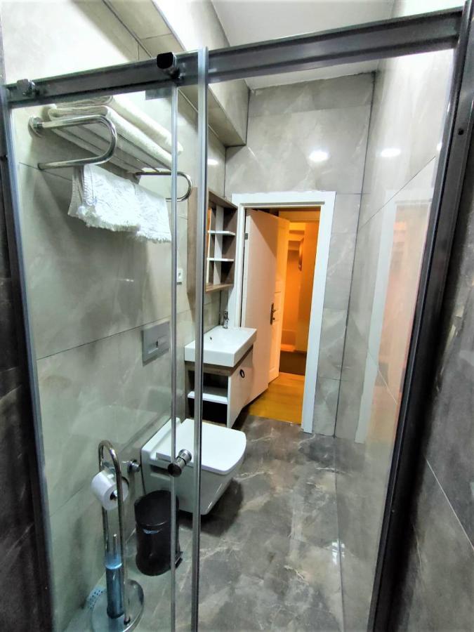 Valide-Maide Hotel อิสตันบูล ภายนอก รูปภาพ