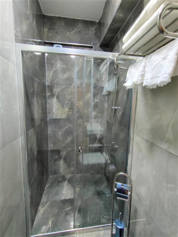 Valide-Maide Hotel อิสตันบูล ภายนอก รูปภาพ